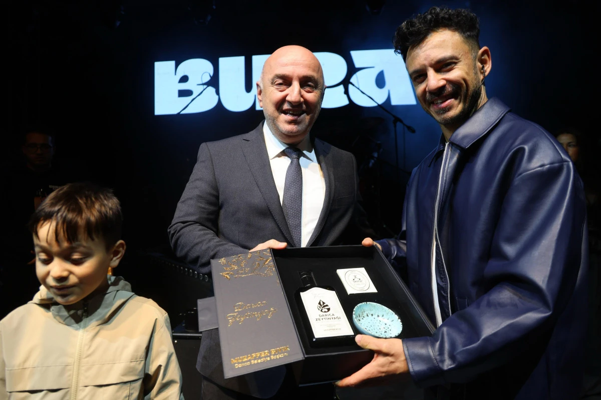 DARICA ZEYTİN FESTİVALİ&rsquo;NDE BURAY R&Uuml;ZG&Acirc;RI ESTİ!