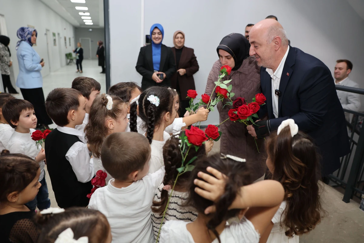 Darıca’da anneler üretiyor, çocuklar eğlenerek öğreniyor