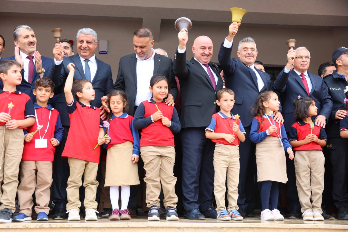 Darıca&rsquo;da eğitim seferberliğine bir yenisi daha eklendi