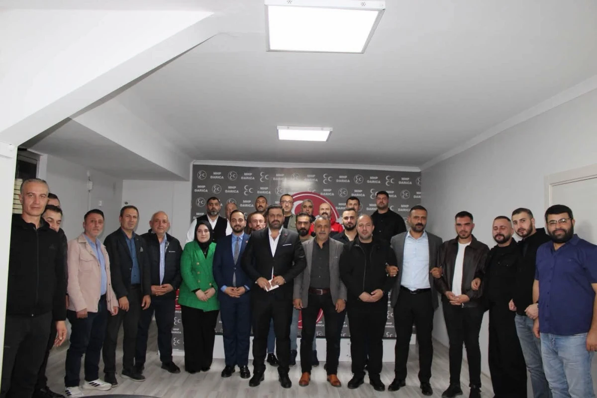 DARI&Ccedil;ADA MESAİ S&Uuml;R&Uuml;YOR: İL&Ccedil;E BAŞKANI YAVUZ FURUNCİ BAŞKANLIĞINDA Y&Ouml;NETİM KURULU TOPLANTISI GER&Ccedil;EKLEŞTİRİLDİ!