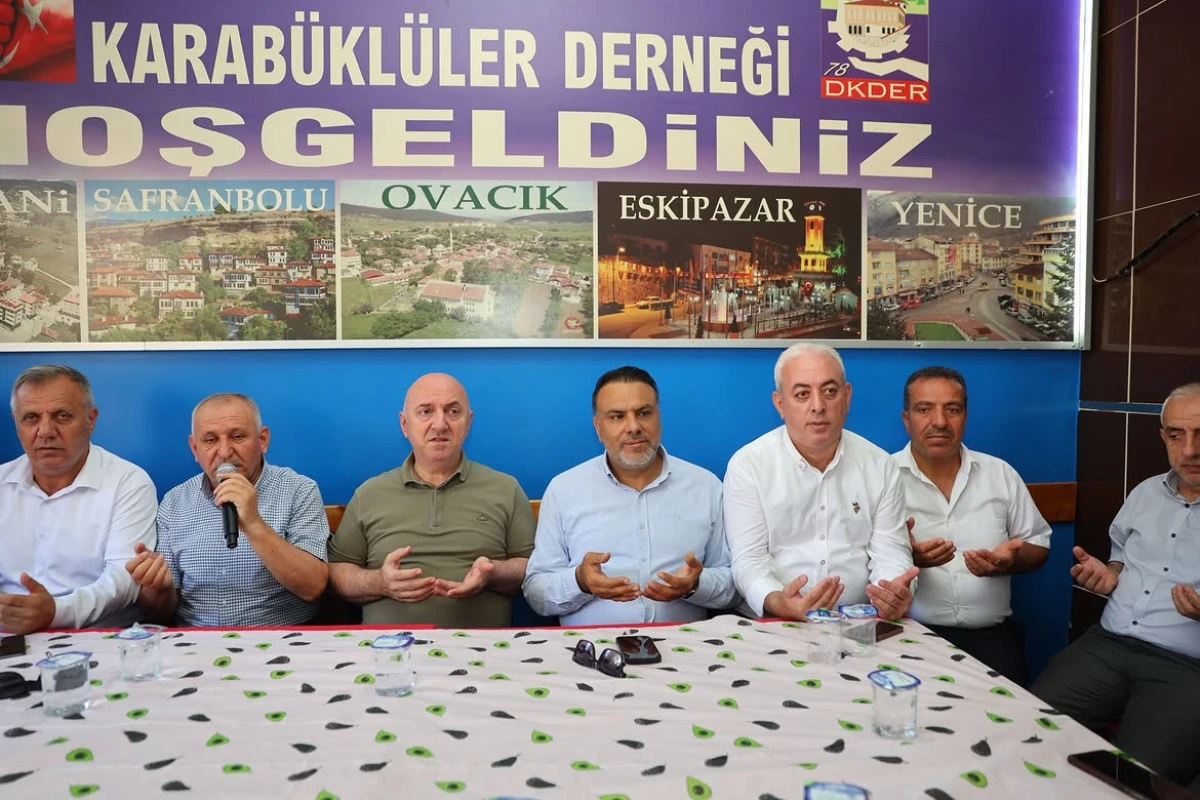 Darıca&rsquo;da Muharrem Ayı Bereketi Aşure Sofrasında Paylaşıldı