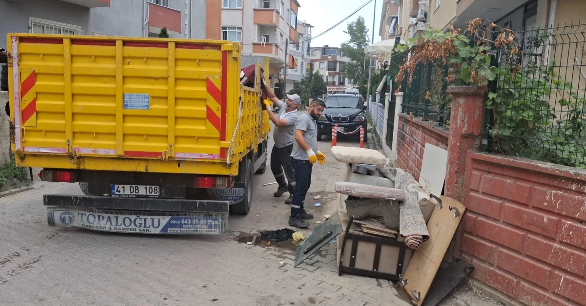 Darıca&rsquo;da Yaz Temizliği Bayramoğlu&rsquo;nda S&uuml;r&uuml;yor