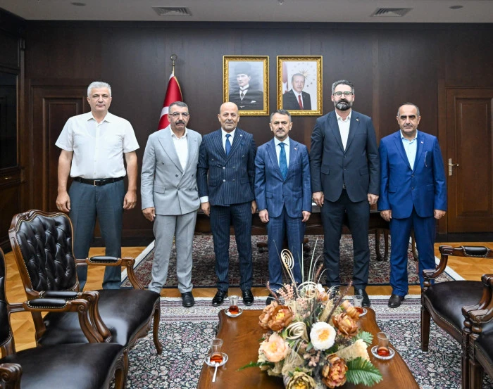 Dilovası Kars Sarıkamışlılar Yardımlaşma ve Dayanışma Derneğinden Vali Aktaş&rsquo;a Davet