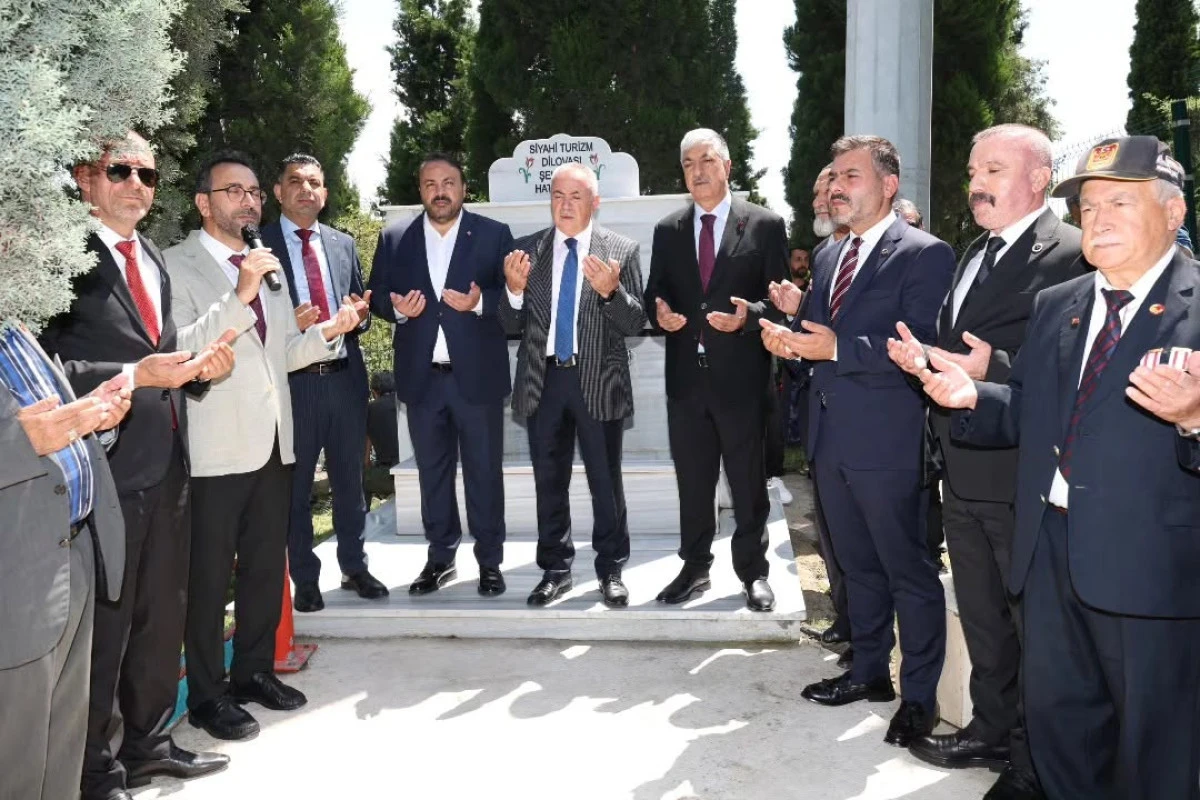 DİLOVASI'NDA 15 TEMMUZ RUHU 10. YILINDA AYNI İNAN&Ccedil; VE KARARLILIKLA YAŞATILDI