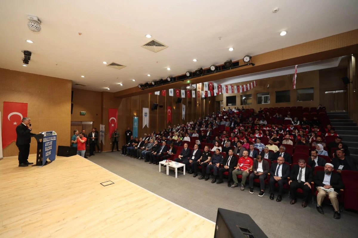 DİLOVASI&rsquo;NDA AFETLERE HAZIRLIK SEFERBERLİĞİ
