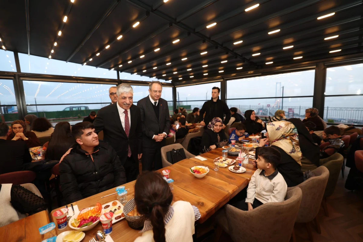 DİLOVASI&rsquo;NDA &Ouml;ZEL KARDEŞLERİMİZLE ANLAMLI İFTAR BULUŞMASI