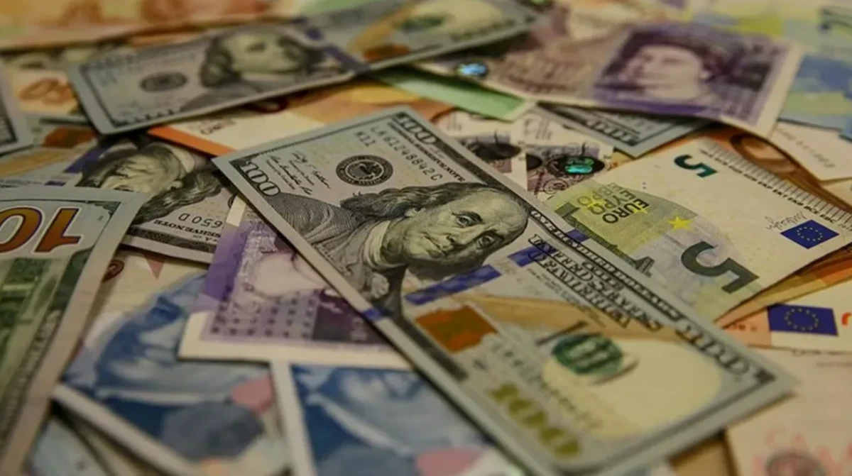 Döviz kurlarında hareketlilik