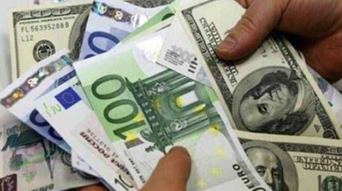 Döviz kurlarında neler oluyor?