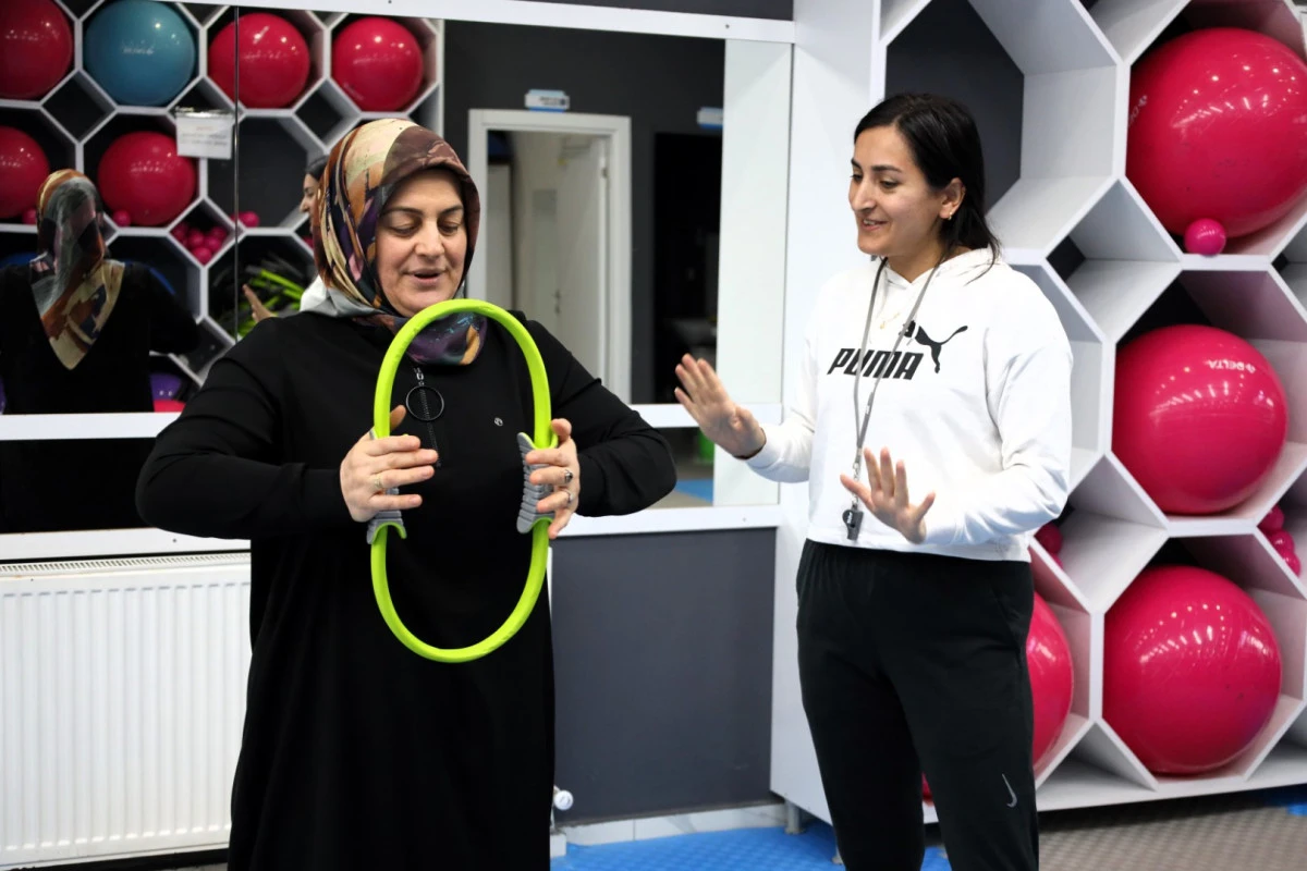 Emine Kış, Anne Şehir&rsquo;le kendini buldu