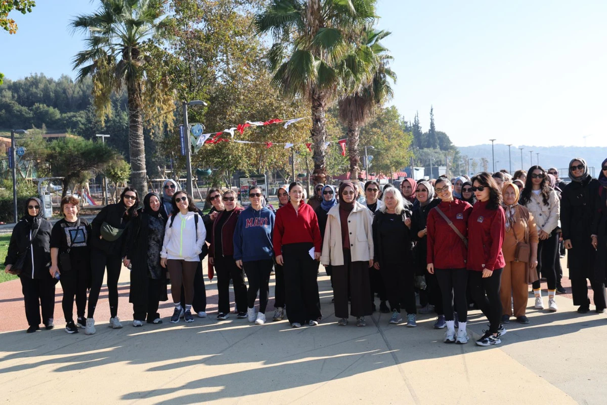 Eskihisar Sahili&rsquo;nde &ldquo;Adım At Havan Değişsin&rdquo;