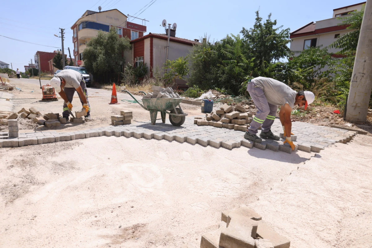 Fen İşleri ekiplerinden yoğun çalışma