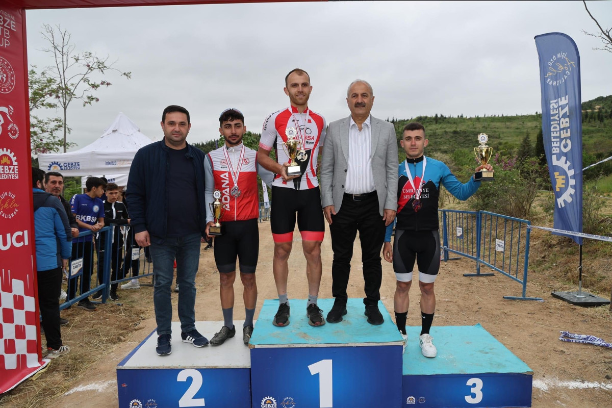 Gebze Belediyesi Dağ Bisikleti Turnuvası Nefes Kesen Mücadeleye Sahne Oldu  