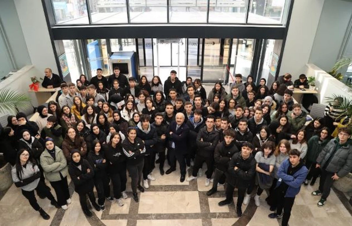 Gebze Belediyesi’nden Üniversiteli Gençlere Anlamlı Destek