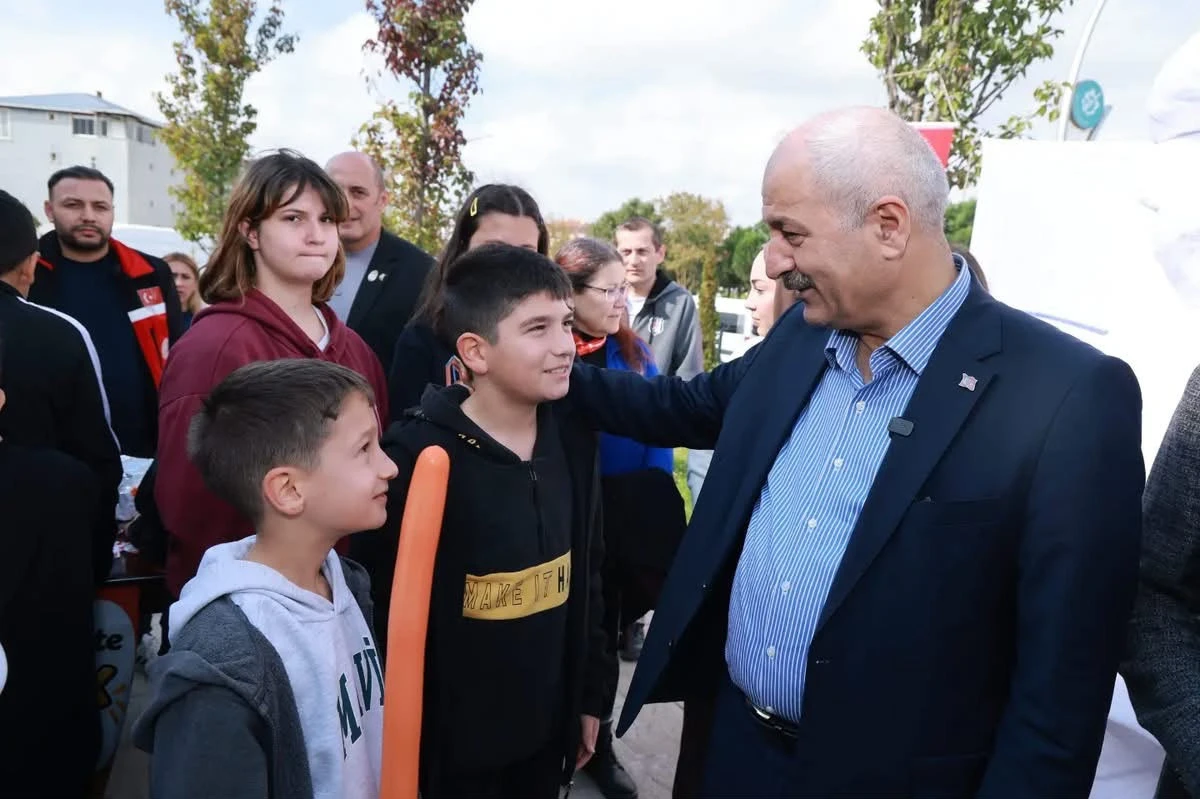 Gebze&rsquo;de Şehit Aileleri ve Gaziler İ&ccedil;in Aile Pikniği