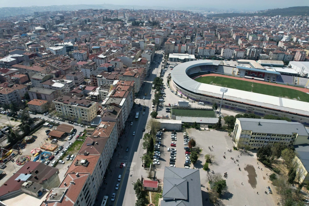 Gebze&rsquo;nin kilit noktalarında d&uuml;ğ&uuml;m &ccedil;&ouml;z&uuml;ld&uuml;