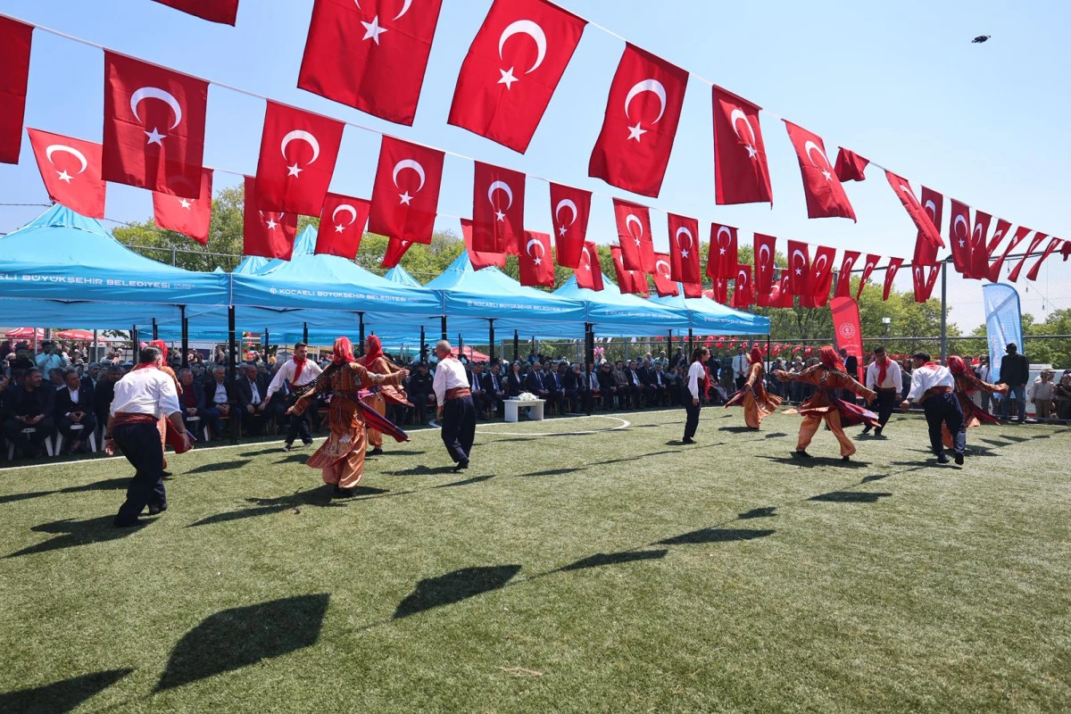 &ldquo;Gelin tanış olalım, işi kolay kılalım&rdquo;