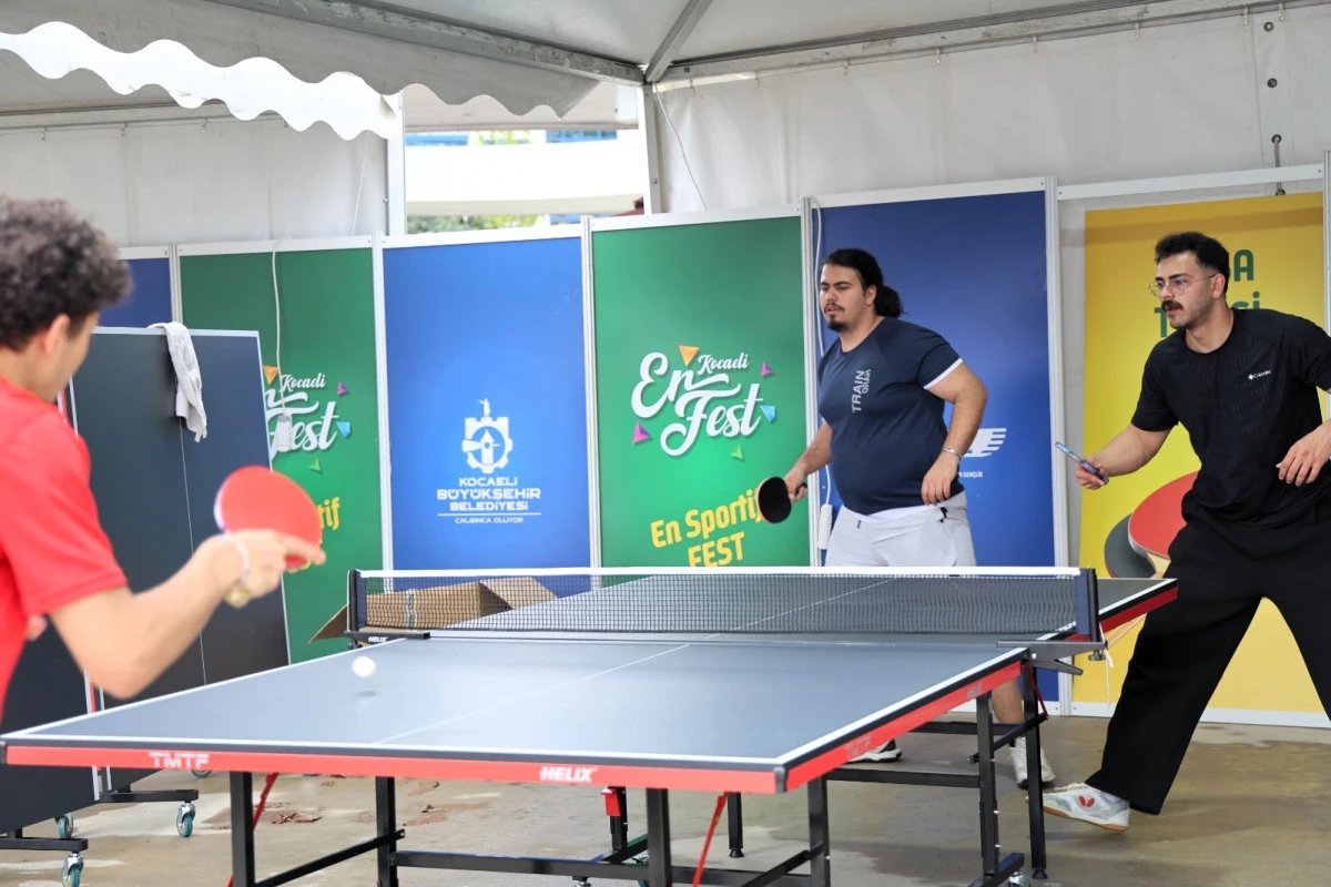 Gen&ccedil;liğin enerjisi EnFest heyecanıyla buluştu