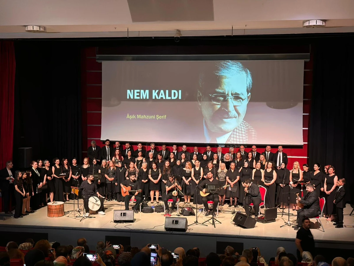 GESMEK T&uuml;rk Halk M&uuml;ziği Konserine Yoğun İlgi