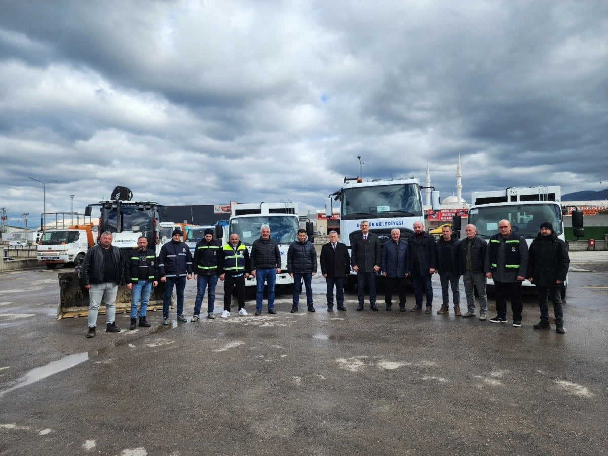 G&ouml;lc&uuml;k Belediyesi Ara&ccedil; Filosunu G&uuml;&ccedil;lendirdi