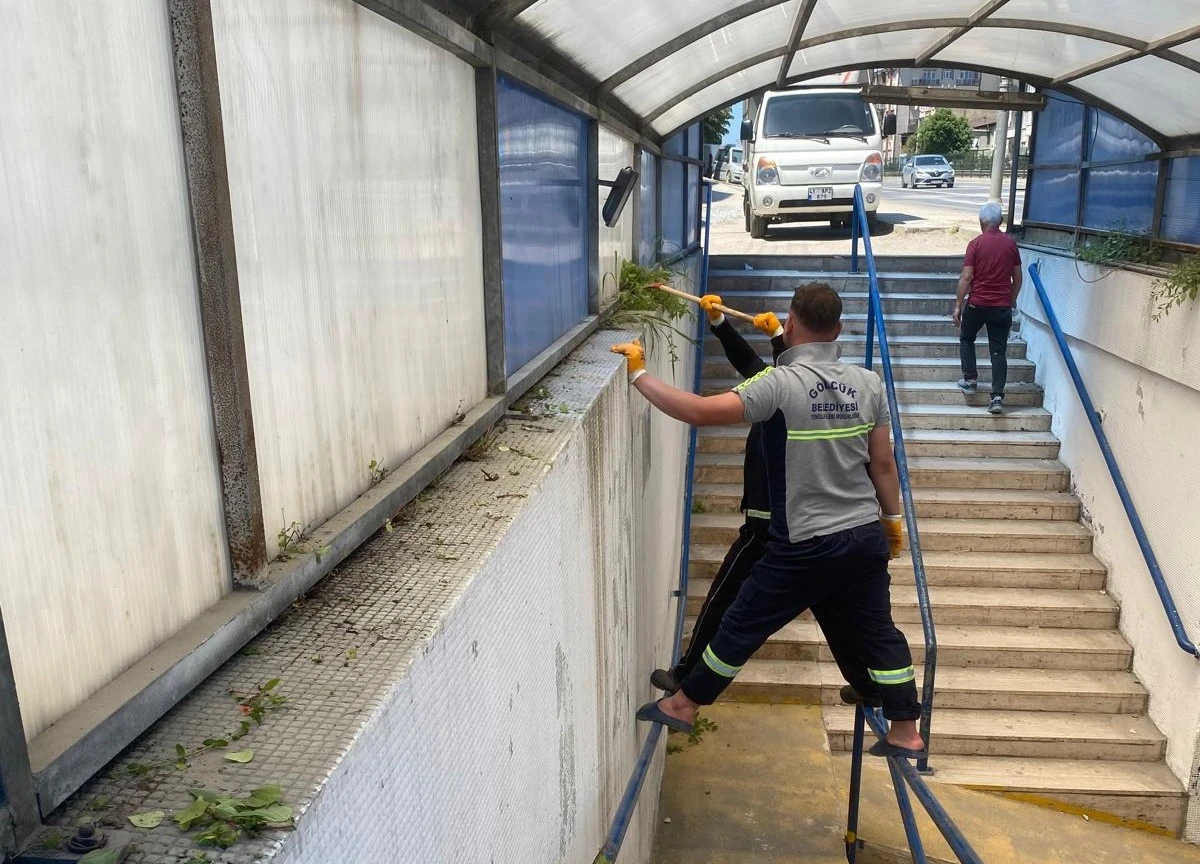 G&ouml;lc&uuml;k Belediyesi&rsquo;nden Bayram &Ouml;ncesi Temizlik Seferberliği