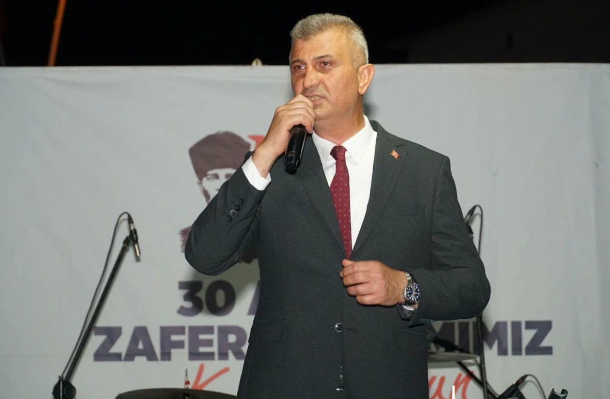 G&ouml;lc&uuml;k;te 30 Ağustos Zafer Bayramı Coşkusu