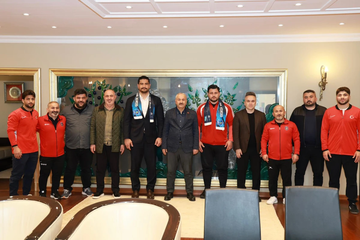 G&uuml;reş Camiasından Başkan B&uuml;y&uuml;kg&ouml;z&rsquo;e Ziyaret