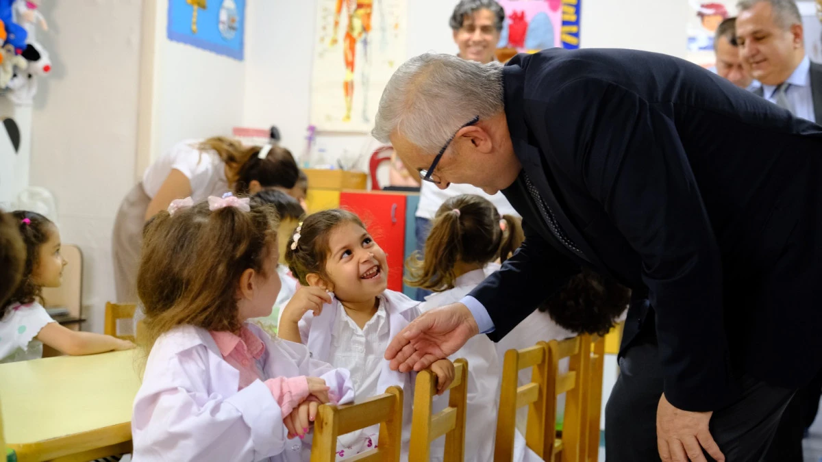 Halk Sağlığı Haftası&rsquo;nın 2. G&uuml;n&uuml; &ldquo;Sağlıklı &Ccedil;ocuk, Sağlıklı Gelecek&rdquo; Temasıyla Devam Ediyor