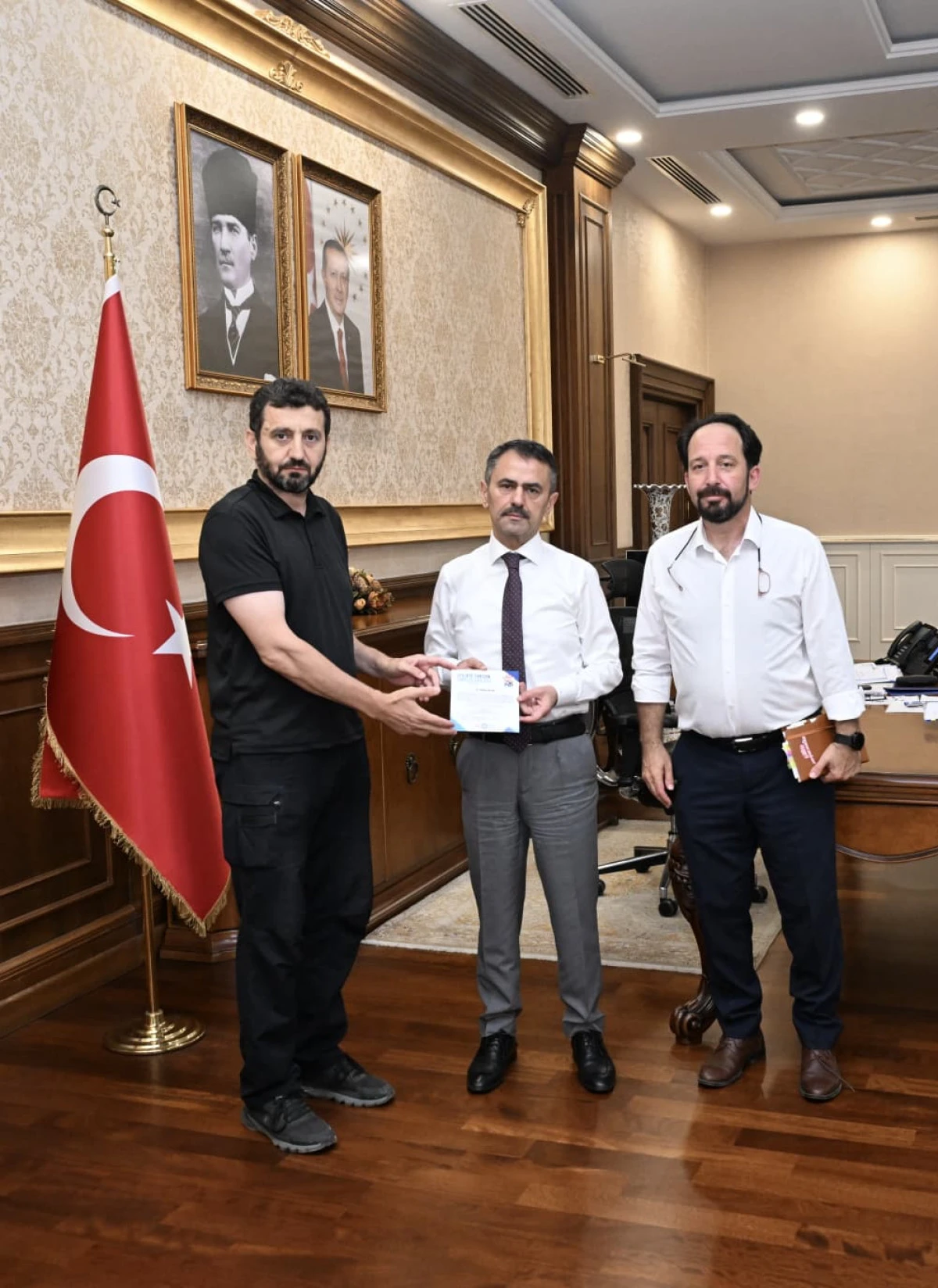 İHH Kocaeli Şubesinden Vali Aktaş&rsquo;a Davet