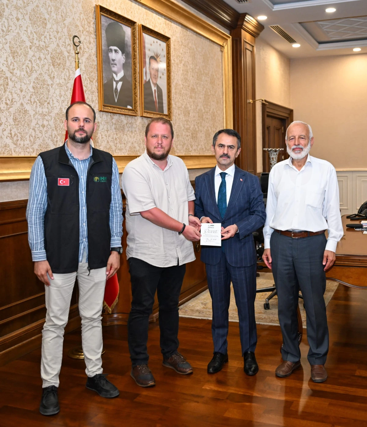 İHH Kocaeli Şubesinden Vali Aktaş&rsquo;a Davet