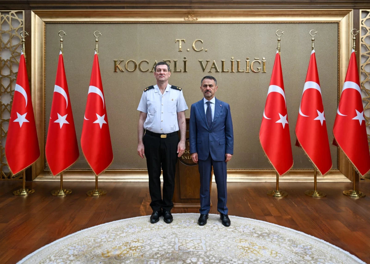 İl Jandarma Komutanlığına Atanan Tuğgeneral Şevket Avcı, Vali İlhami Aktaş'ı Ziyaret Etti