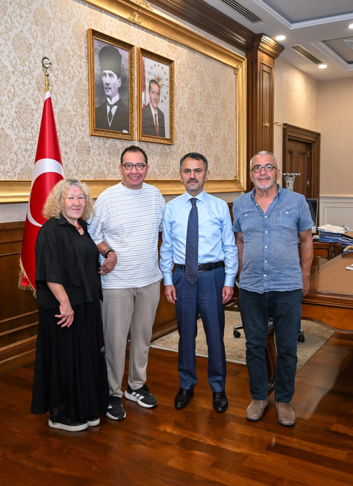 İlker T&uuml;zer, Vali İlhami Aktaş'ı Ziyaret Etti