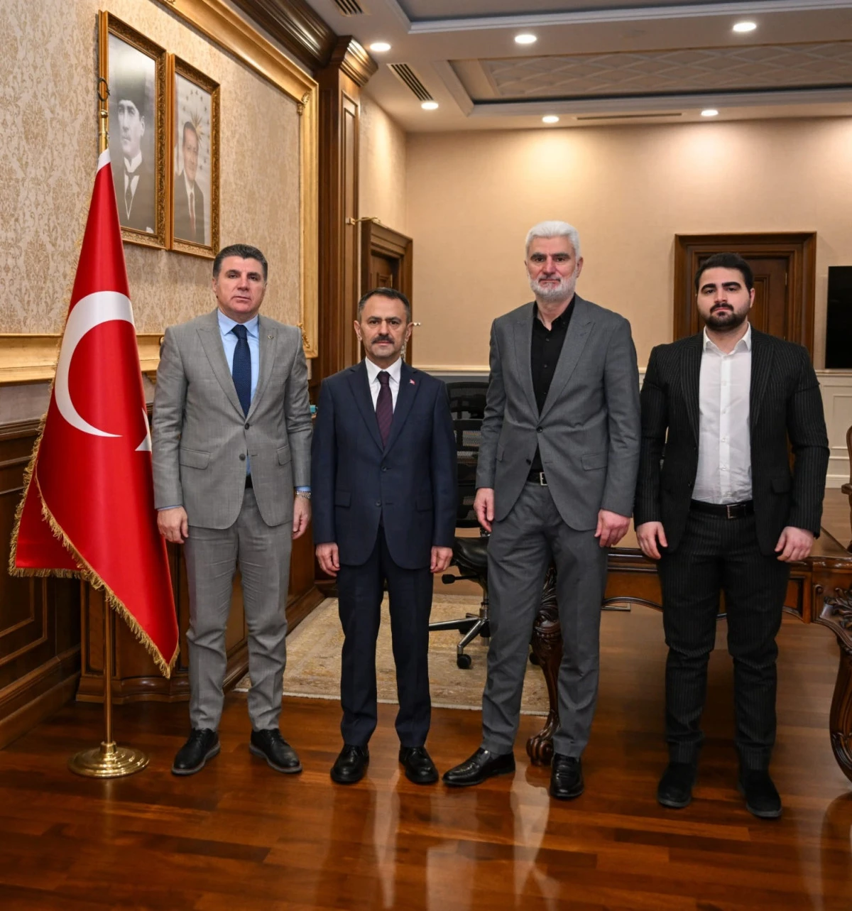 İş İnsanları Gencay Yıldıztekin ve Olcay Yıldıztekin&rsquo;den Vali İlhami Aktaş&rsquo;a Ziyaret