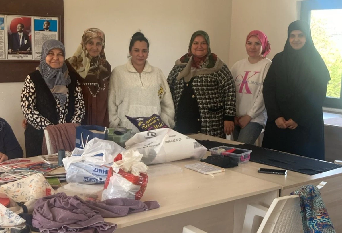 İZMEK yeni kurs merkezlerini açtı  