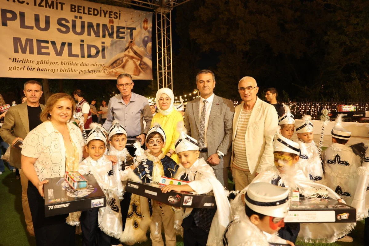 İzmit Belediyesi &ccedil;ocukların s&uuml;nnet mutluluğuna ortak oldu