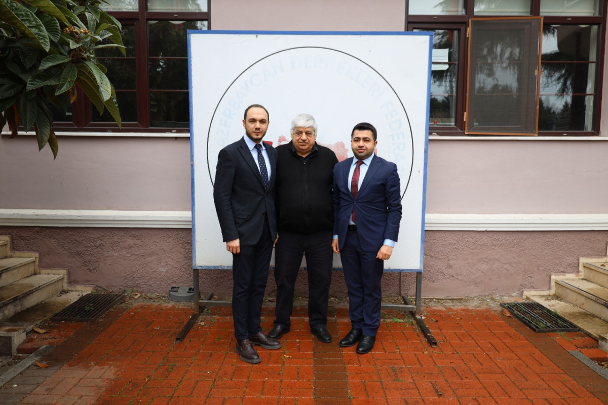 İzmit Belediyesi koordinatörlerinden Türkiye Azerbaycan Dernekleri Federasyon Başkanına ziyaret