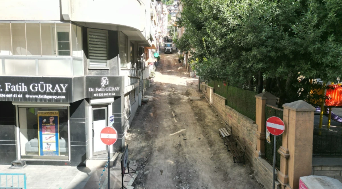 İzmit Belediyesi, Yukarı Pazar Caddesi&rsquo;ni yeniliyor