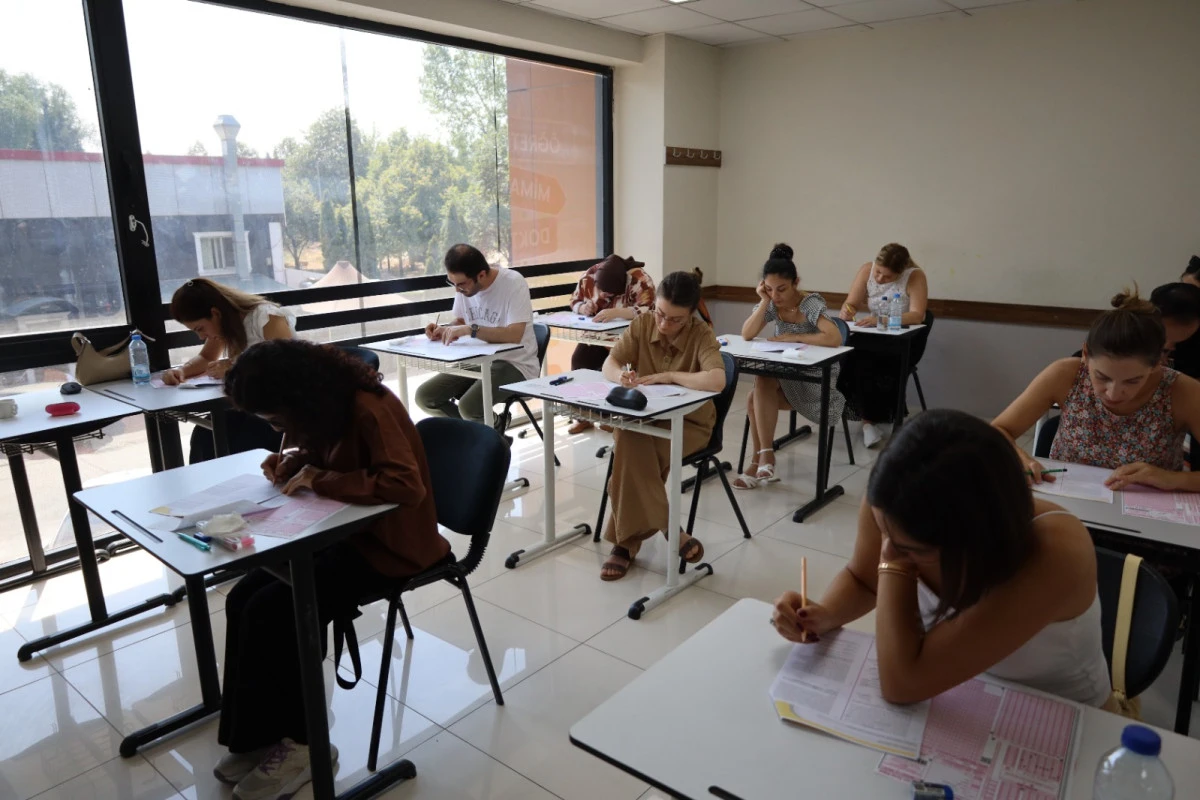 İzmit Belediyesinden liyakat temelli öğretmen seçimi