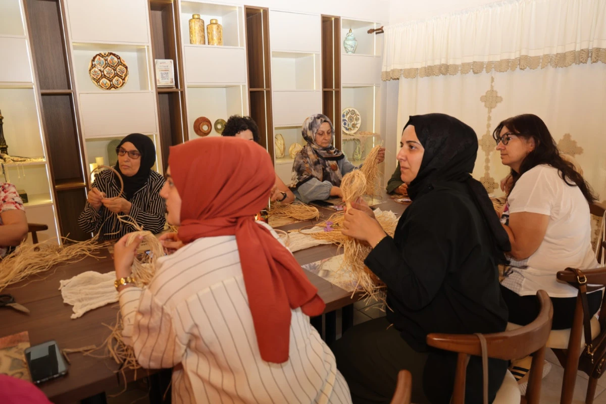Kadın emeği &ldquo;Ana Kafe&rsquo;de&rdquo; değer buluyor