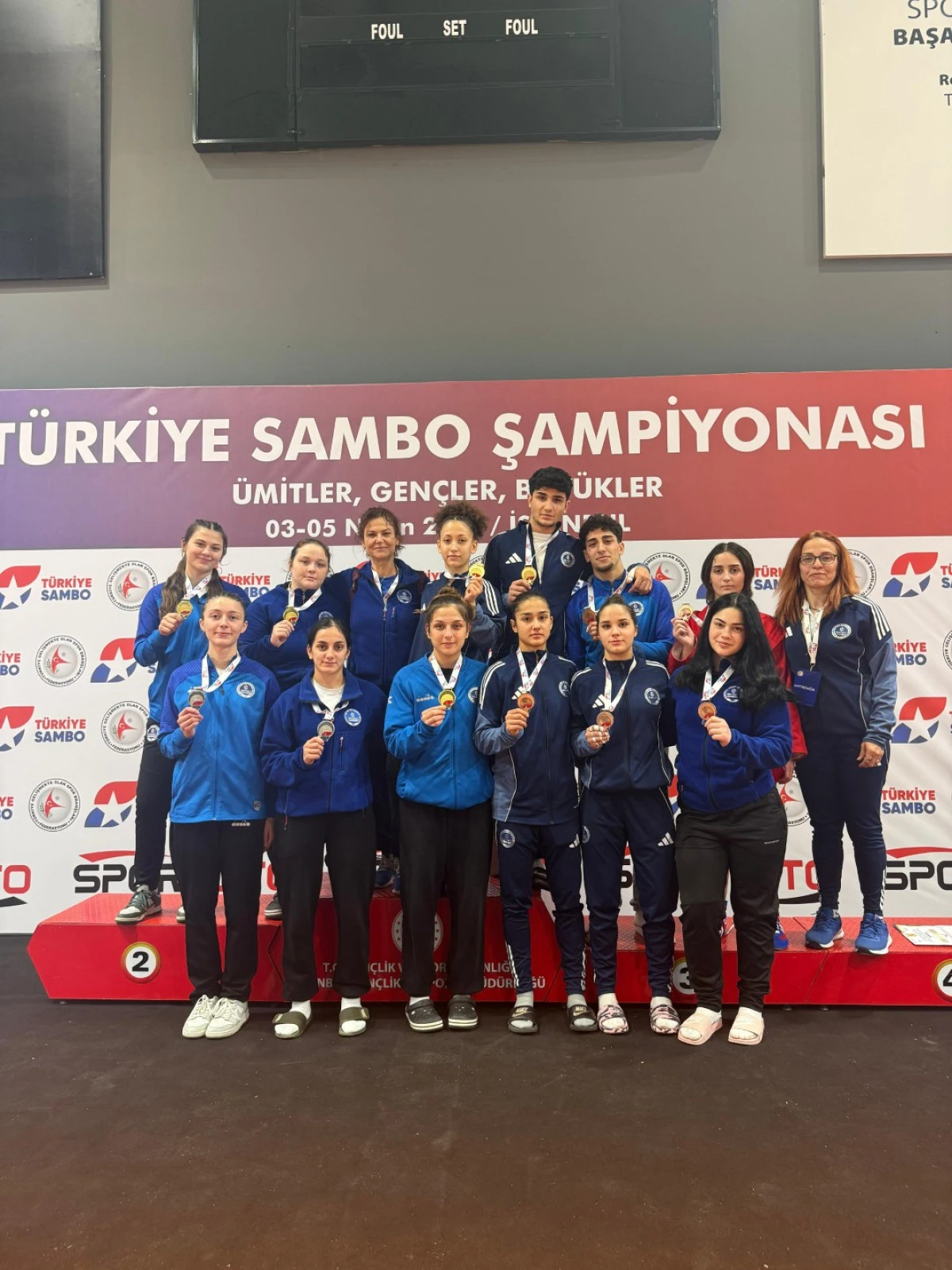 Kağıtspor başarıya ambargo koydu