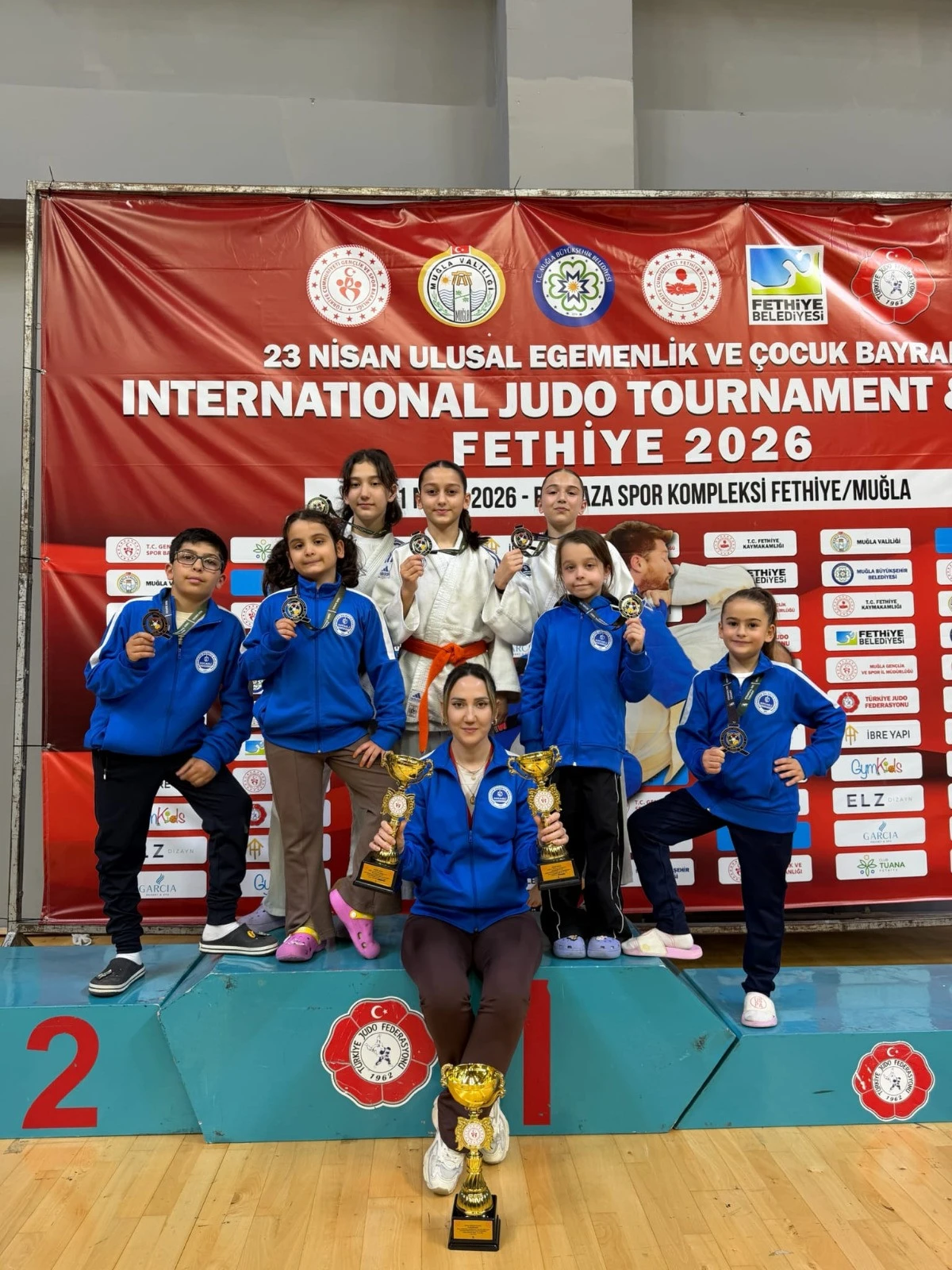 Kağıtspor, T&uuml;rkiye&rsquo;de sporun y&uuml;z akı oldu