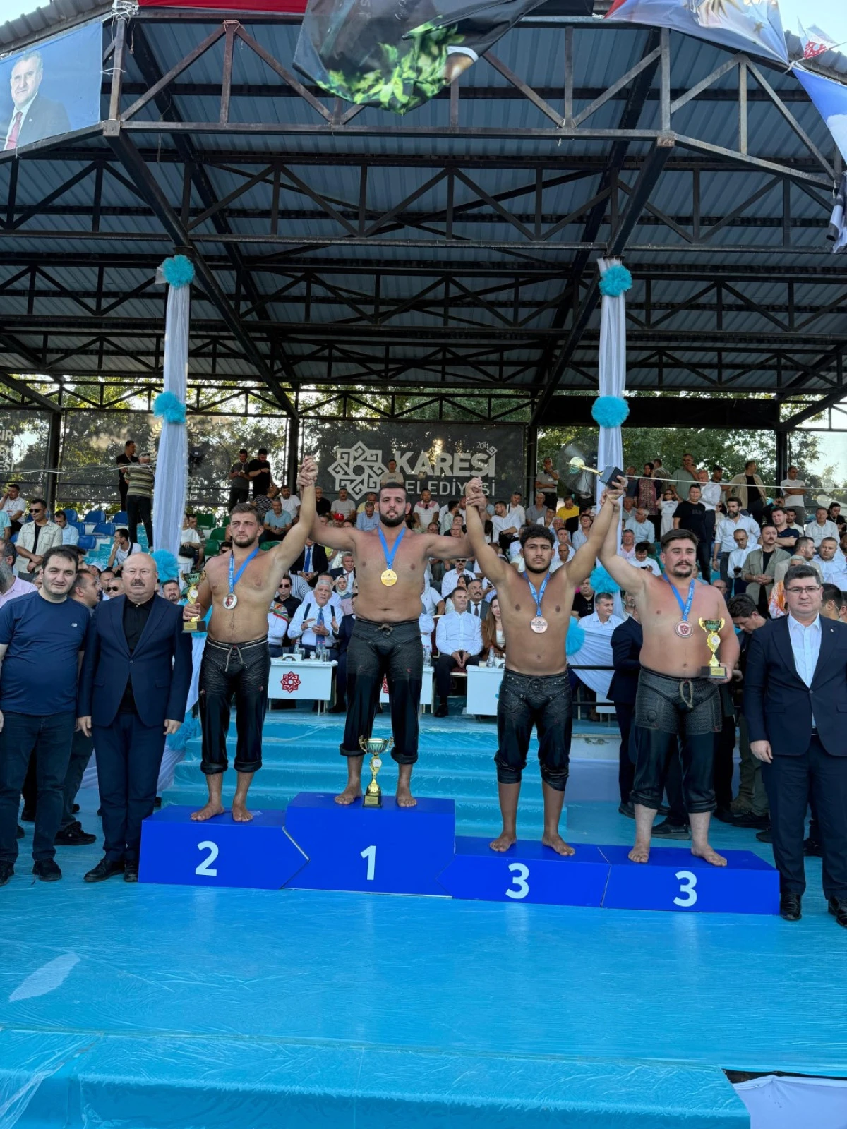 Kağıtspor&rsquo;un yıldızları fırtına gibi esiyor;  Sporcuların başarısı g&ouml;z doldurdu