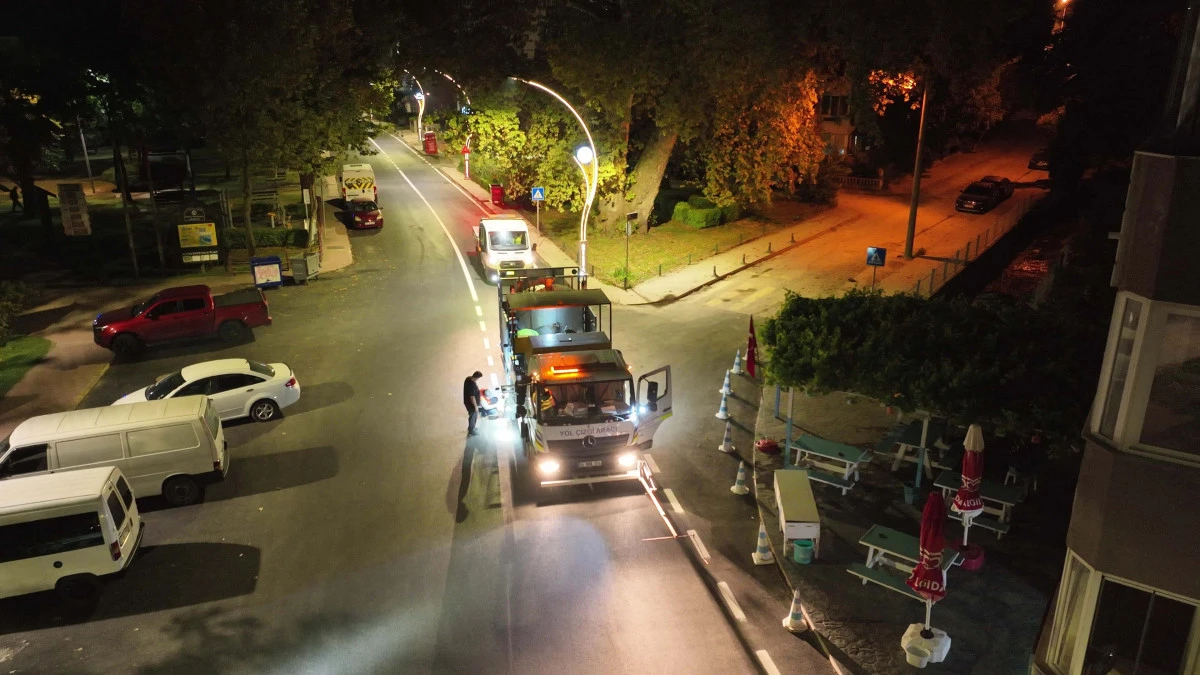Karam&uuml;rsel Plaj Yolu Caddesi&rsquo;ne &ouml;zel asfalt dokunuşu