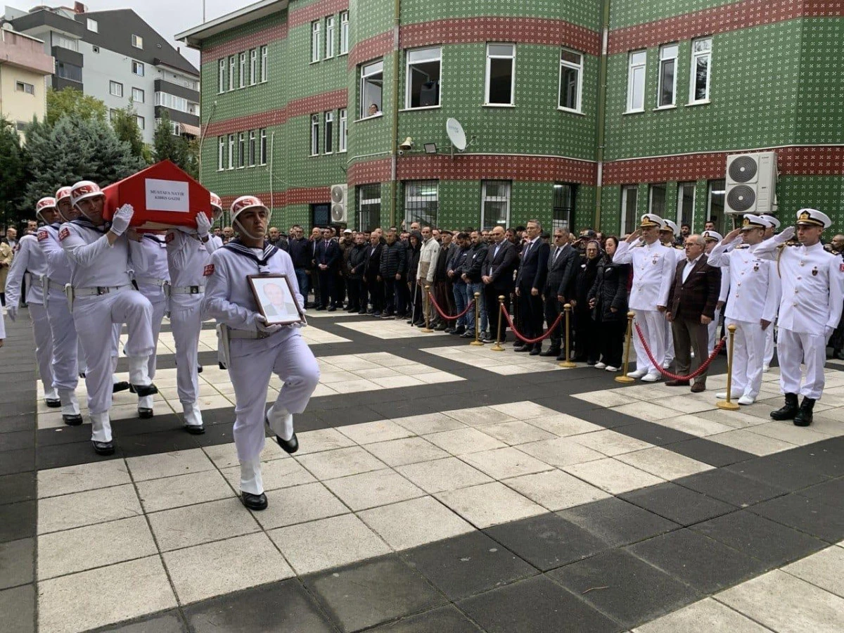 Kıbrıs Gazimiz Mustafa Nayır Dualarla Son Yolculuğuna Uğurlandı