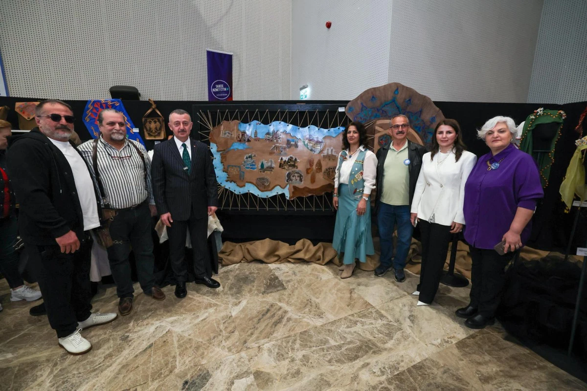 KO-MEK&rsquo;ten İzmit&rsquo;te b&uuml;y&uuml;leyen yıl sonu sergisi