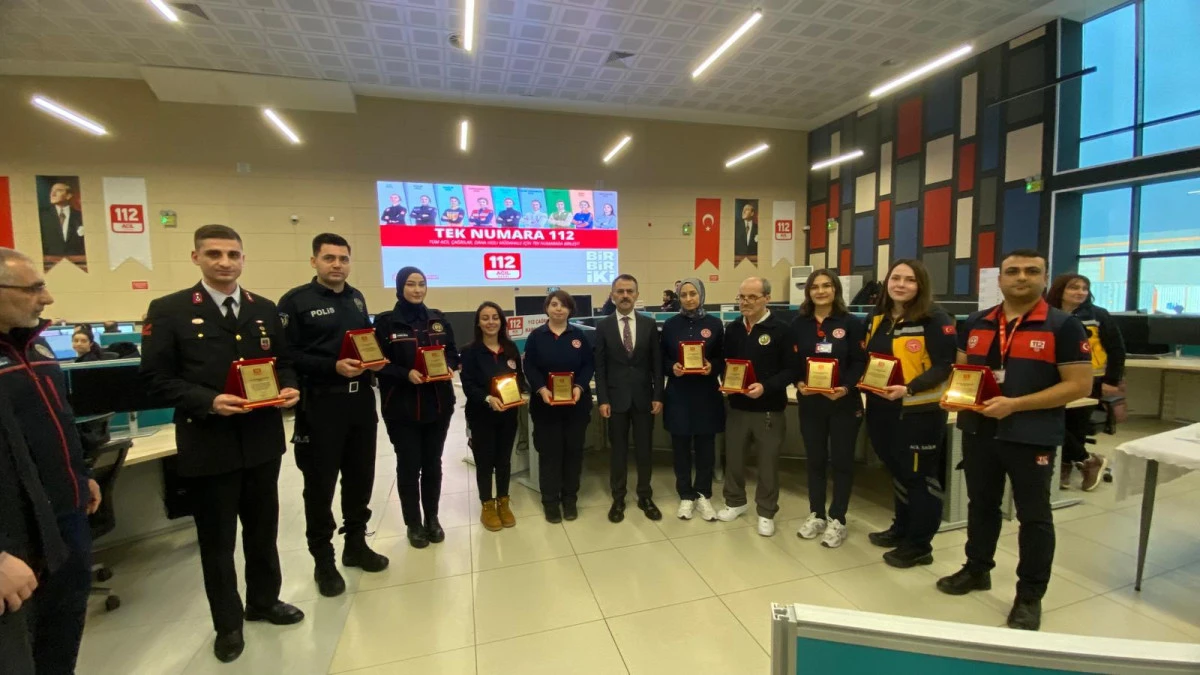 Kocaeli 112 Acil &Ccedil;ağrı Hizmetleri İl Koordinasyon Komisyonu Toplantısı Vali Aktaş Başkanlığında Ger&ccedil;ekleşti