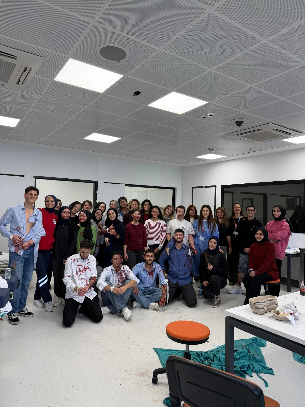 Kocaeli &Uuml;niversitesi Hastanesi&rsquo;nde Deprem Senaryolu Saha Tatbikatı Ger&ccedil;ekleştirildi