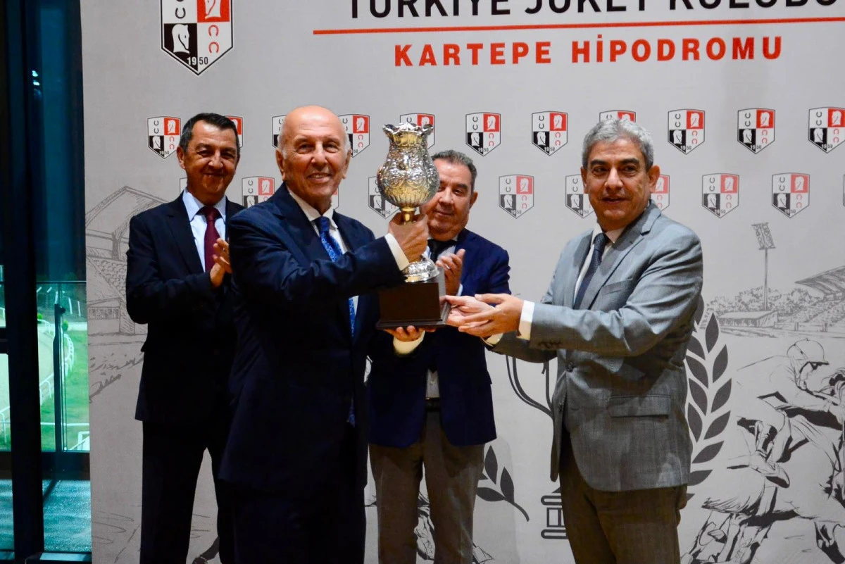 Kocaeli Vali Koşusunun Galibi &ldquo;Taşkent&rdquo; Oldu
