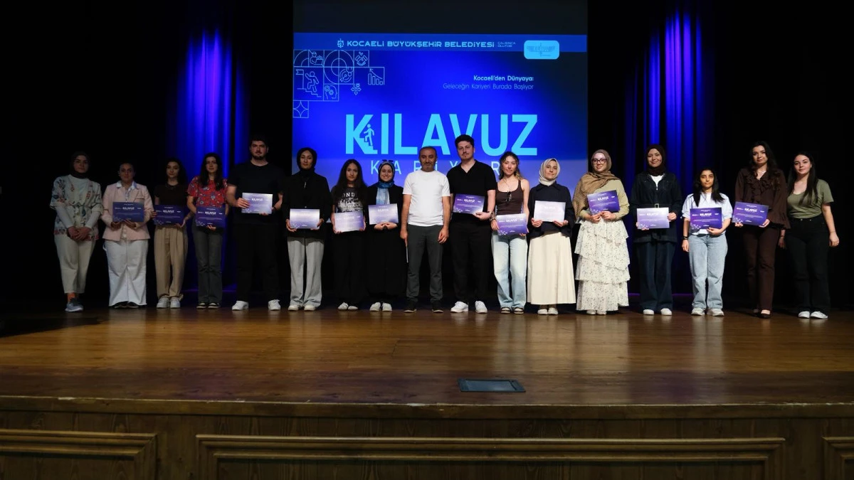 Kocaeli&rsquo;de gen&ccedil;ler hayal kapılarını B&uuml;y&uuml;kşehir&rsquo;le aralıyor