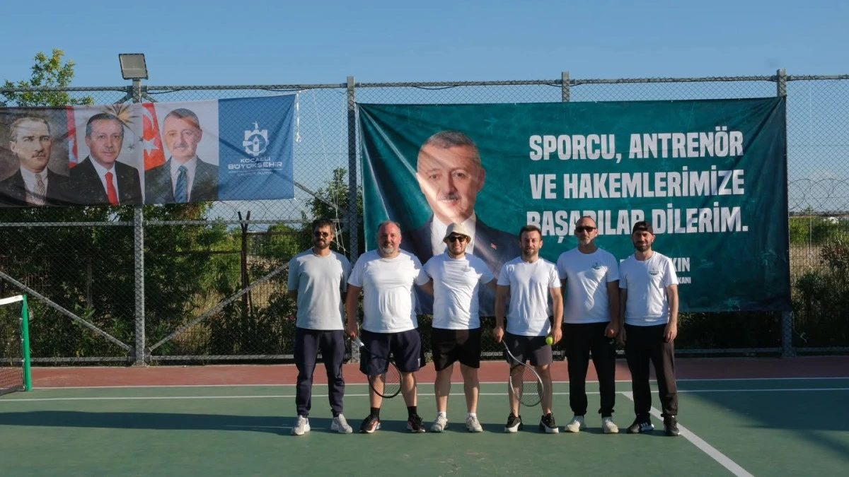 Kocaeli&rsquo;de raketler korta indi