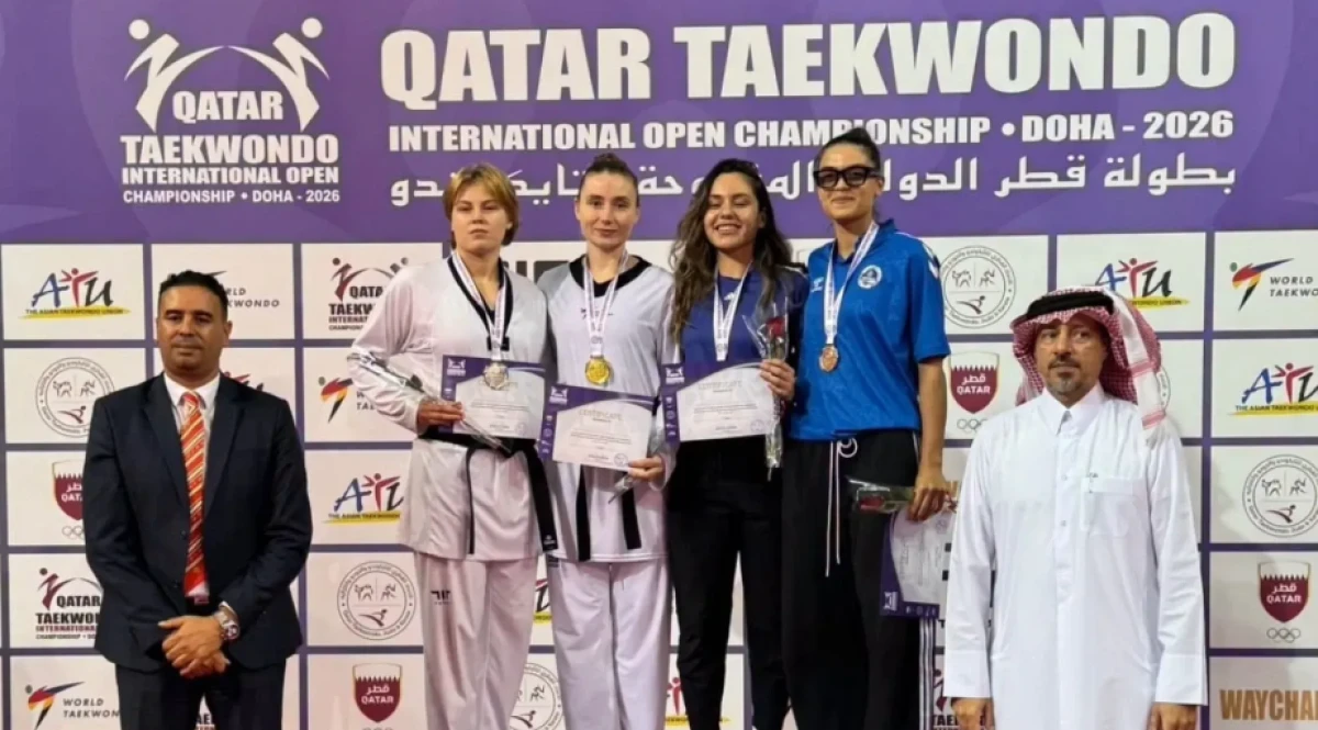 Kocaelili Milli Taekwondocu Zehra Beg&uuml;m Kavukcuoğlu Katar&rsquo;da G&ouml;ğs&uuml;m&uuml;z&uuml; Kabarttı!